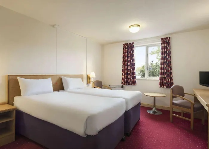 Days Inn by Wyndham Tewkesbury Strensham