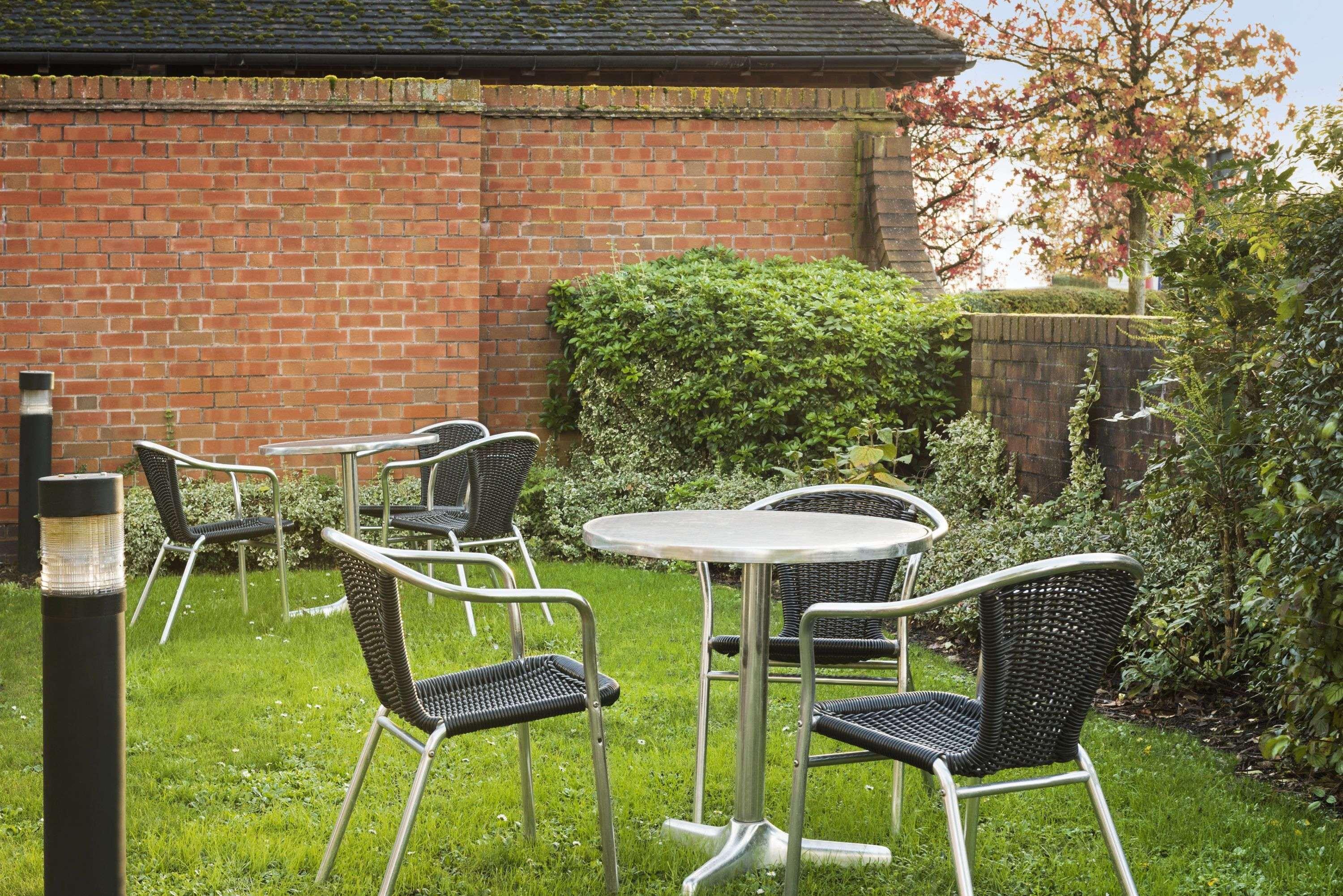 Hotel Days Tewkesbury 3*
