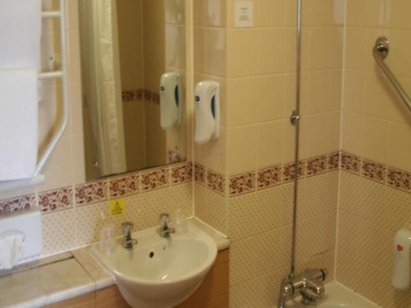 Hotel Days Tewkesbury Strensham