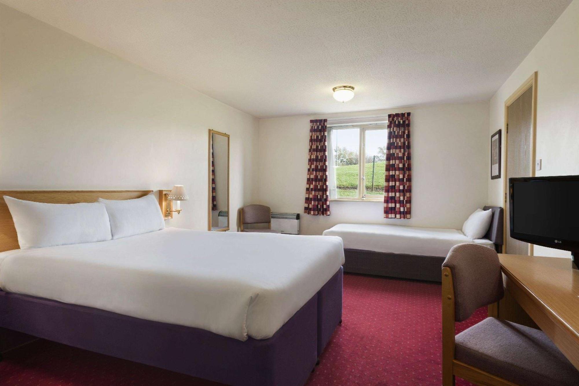 Days Tewkesbury Hotel Strensham
