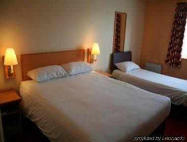 Hotel Days Tewkesbury 3*